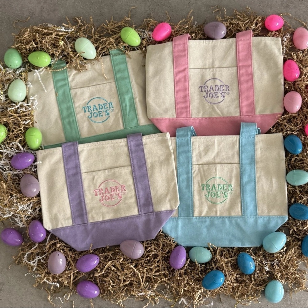 Trader Joe’s Rare LIMITED EDITION Pastel Totes NEW for 2025 EASTER